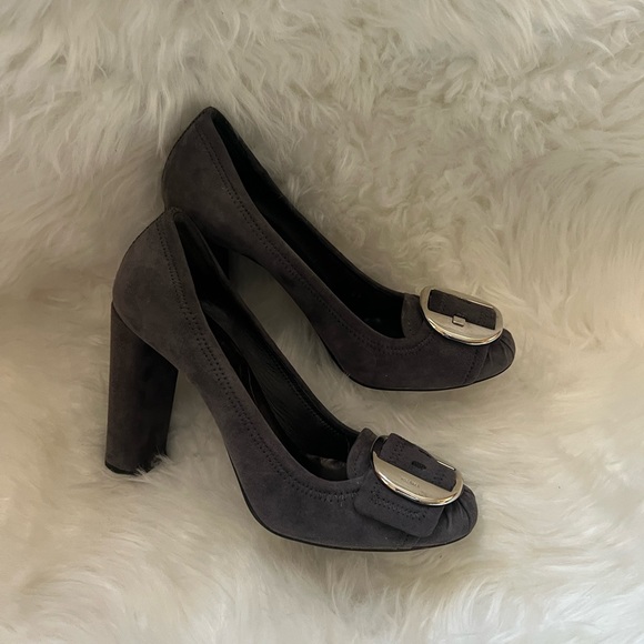 PRADA Logo Buckle Block Heel Suede Leather Pumps - Picture 7 of 10